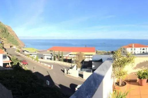 Sea View Apartment Porto Moniz