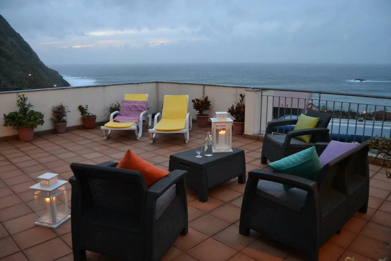 Sea View Apartment Porto Moniz